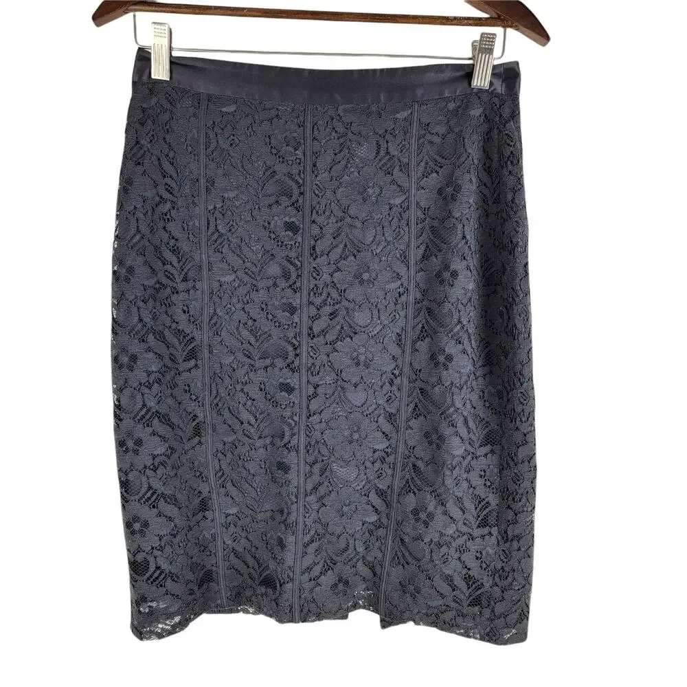 Club Monaco Floral Lace Silk Lining Pencil Skirt Black Size 6